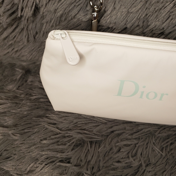 Christian Dior Bag - Picture 3 of 10